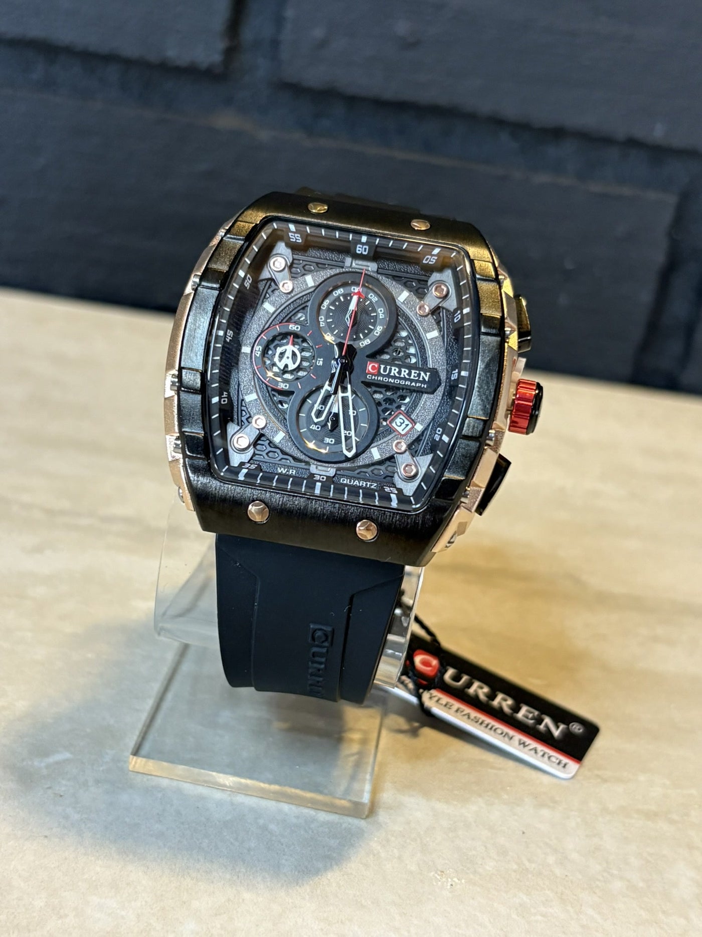 CURREN M-8442