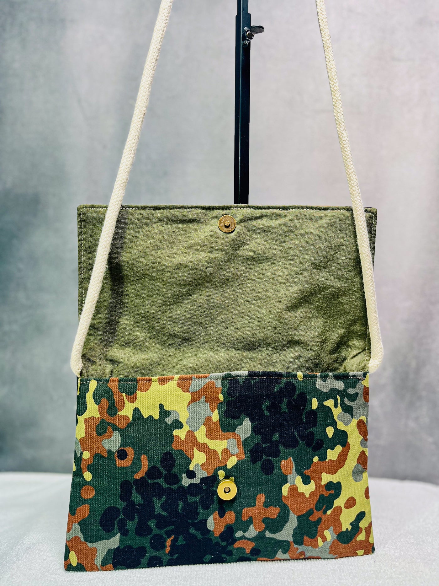 Fatigue Fashion Envelope