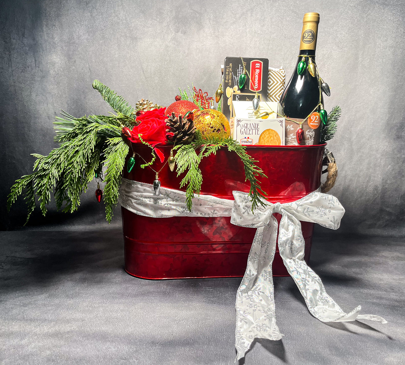 IT'S BEGINNING TO LOOK A LOT LIKE CHRISTMAS - RED WINE