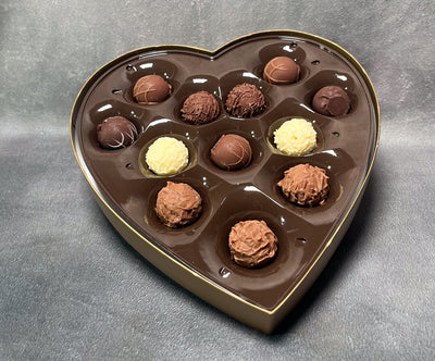 LINDT GOURMET 12 TRUFFLES