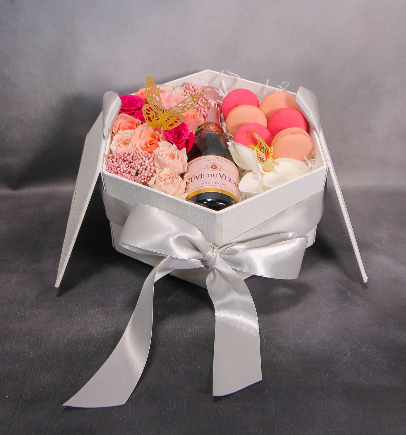 AMOUR ROSE
