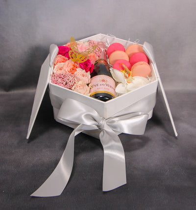 AMOUR ROSE
