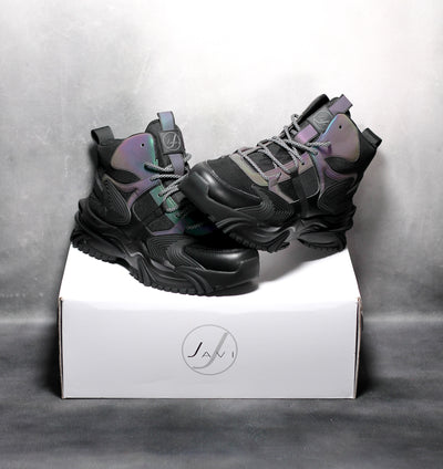 BLACK JAVI SNEAKERS