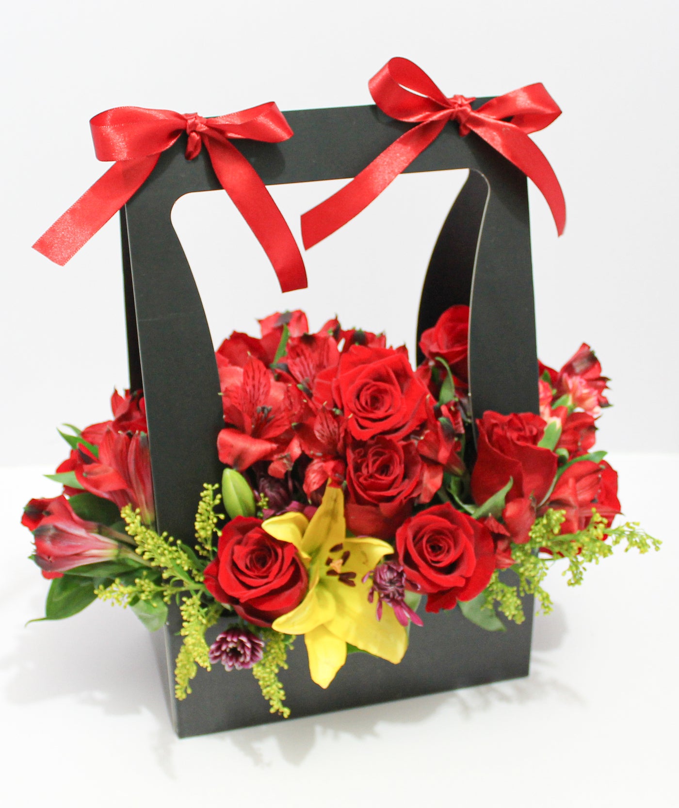 CANASTA DE PRECIOSAS FLORES
