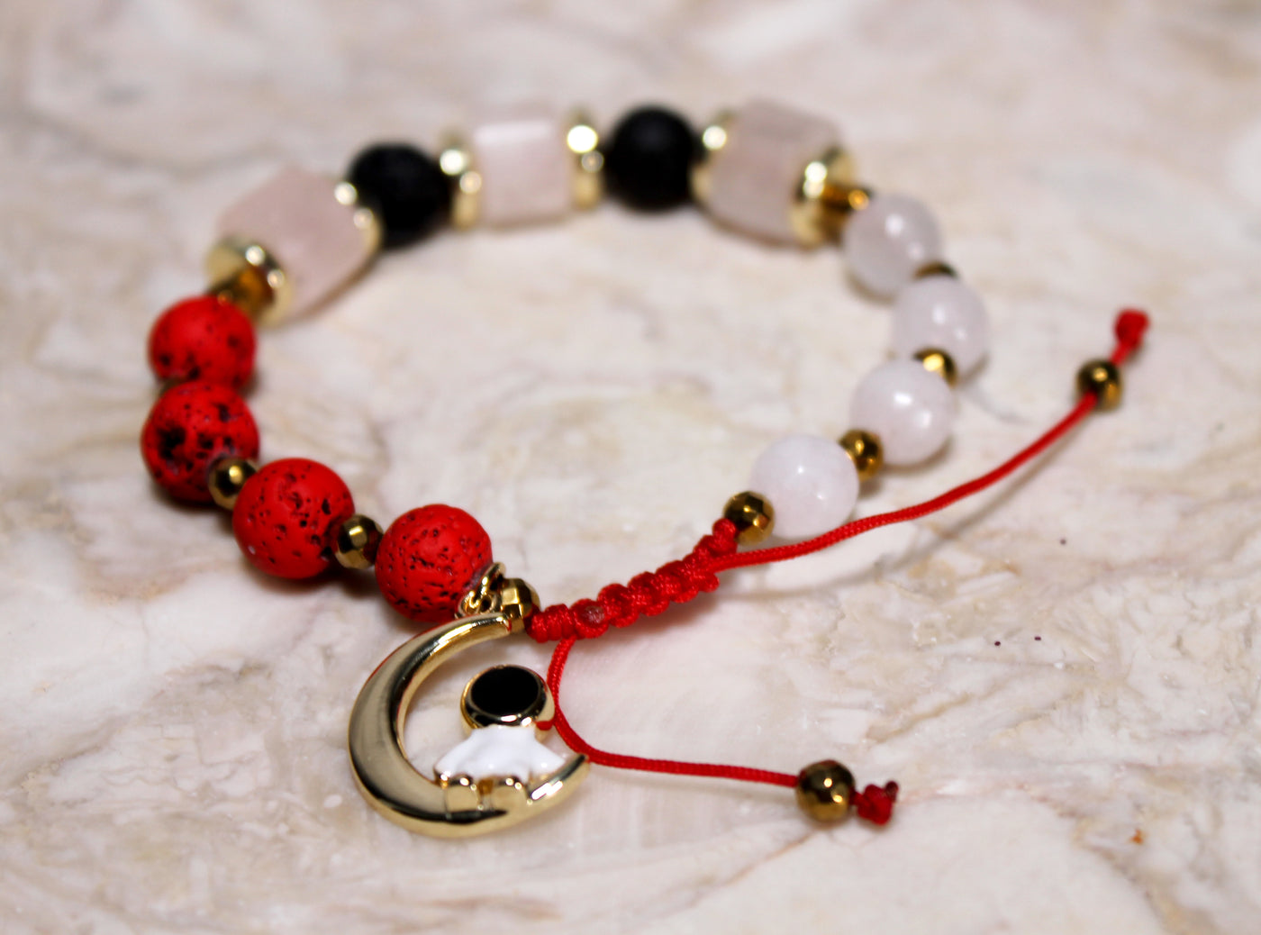 CRESCENT LOVE BRACELET