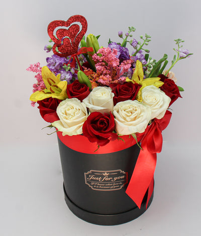 GORGEOUS FLOWERS BUCKET