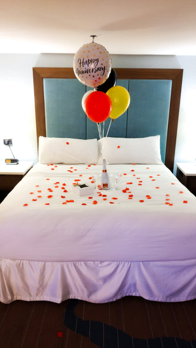 HAPPY ANNIVERSARY - ROOM DECORATION