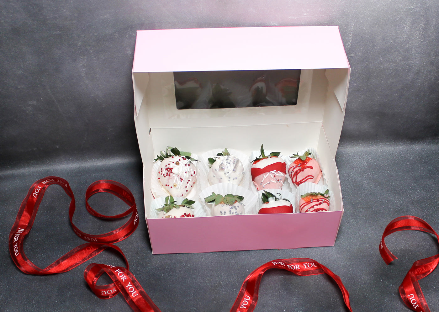 LOVE & ROMANCE STRAWBERRIES