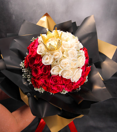 LUXURIOUS LOVE