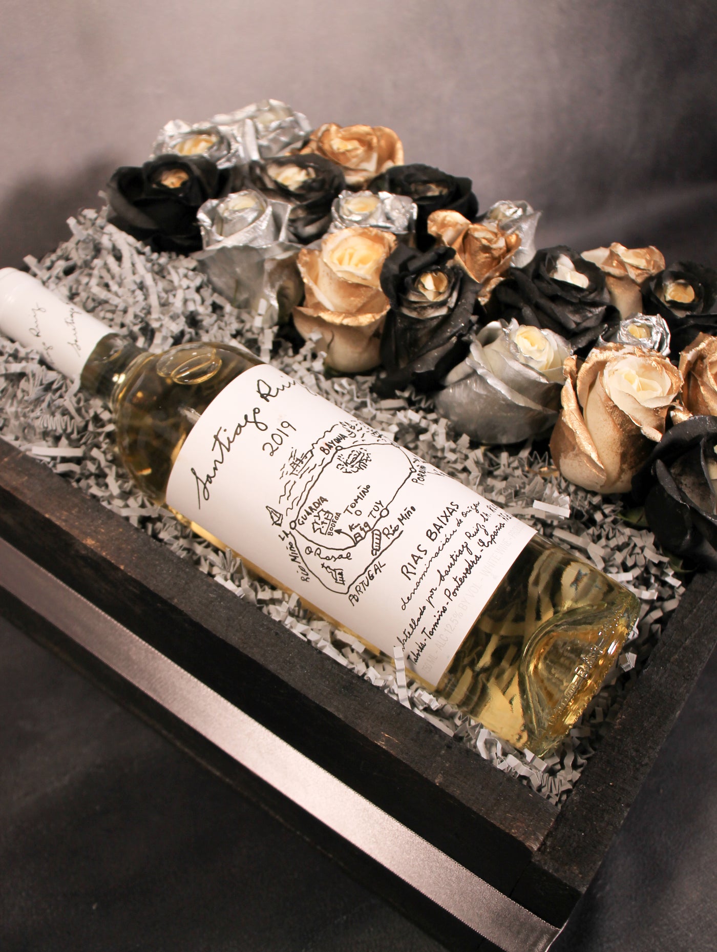 LUXURY WHITE WINE EXPERIENCE