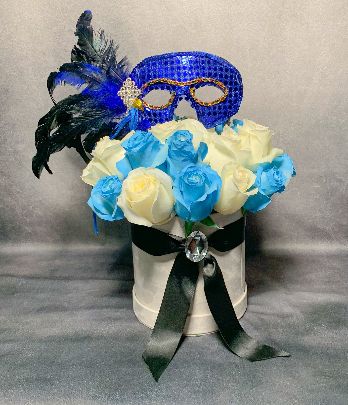 MASKED PEOPLE