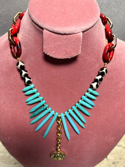 PRETTY QUARTZ NECKLACE