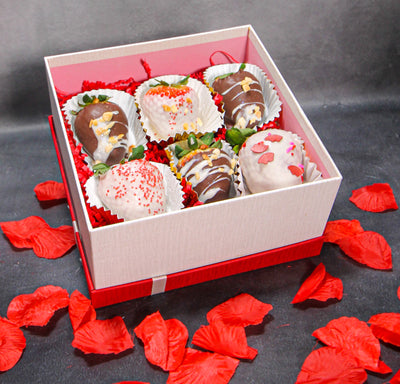 SWEET STRAWBERRIES - HALF DOZEN