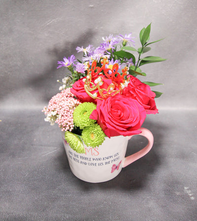 THE QUEEN'S FLOWERS